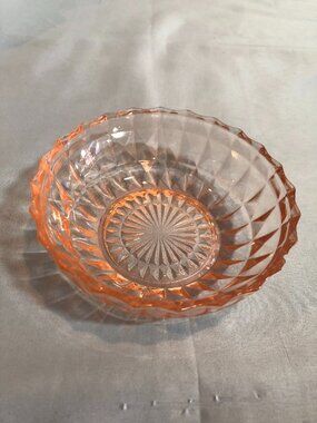 VINTAGE Windsor Pink Jeannette Glass Ribbed Mini Bowl #F77